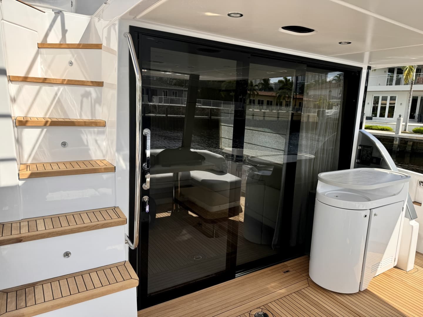 2025 Azimut 