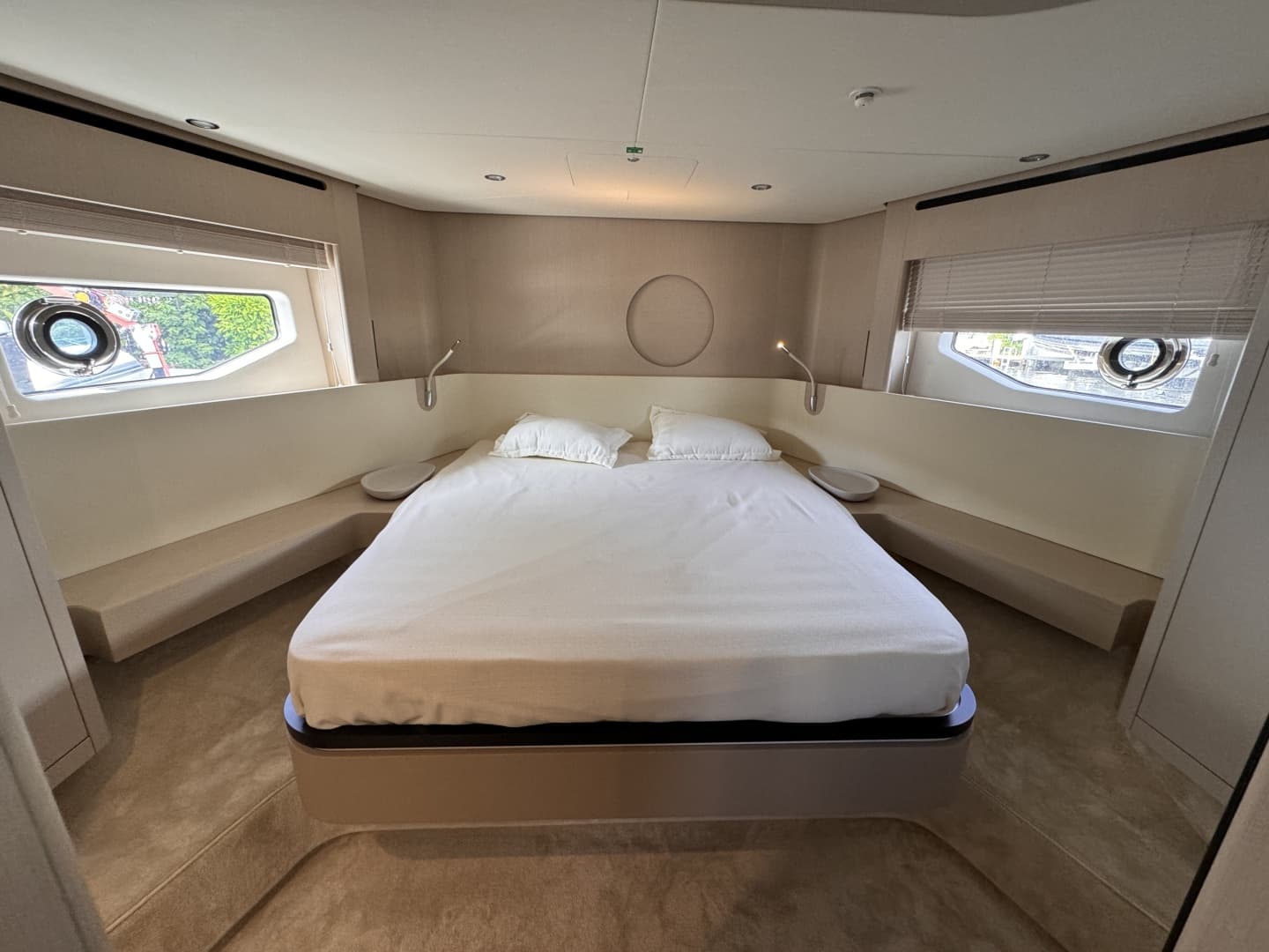 2025 Azimut 