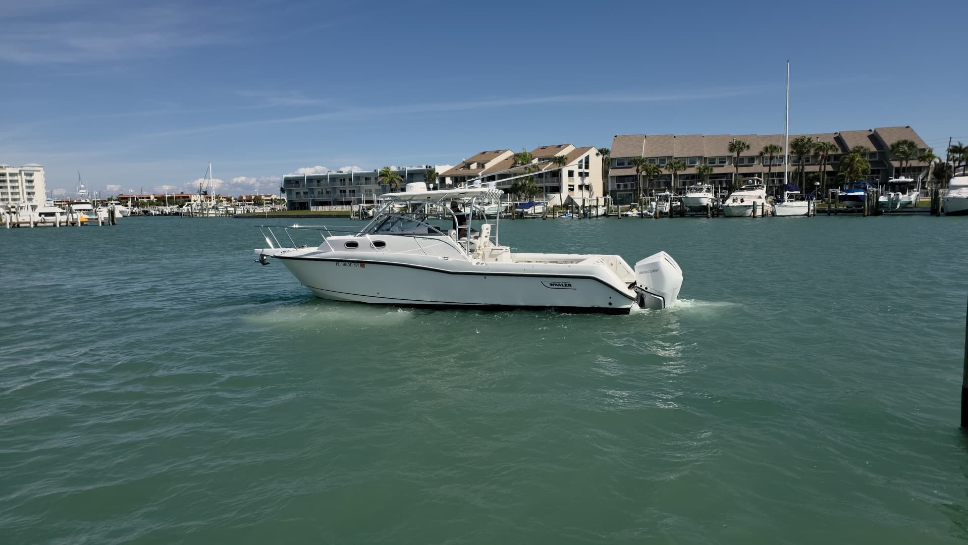 2007 Boston Whaler 305 Conquest