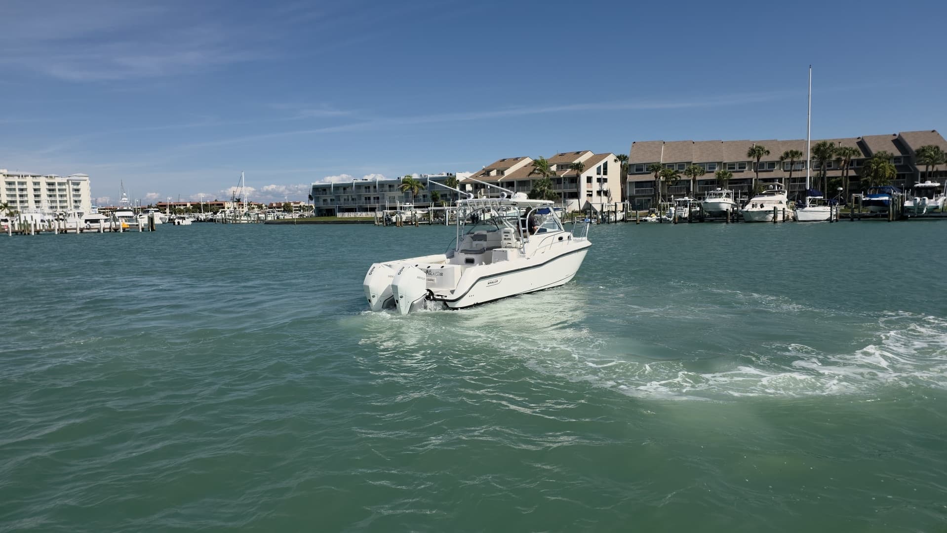 2007 Boston Whaler 305 Conquest