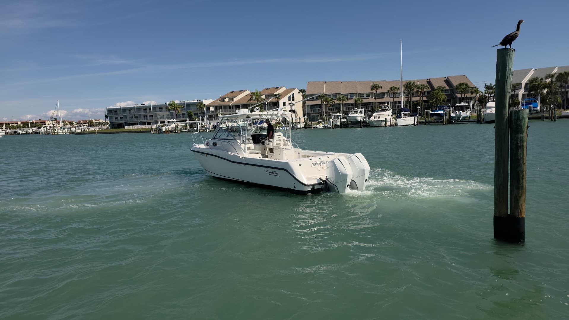 2007 Boston Whaler 305 Conquest