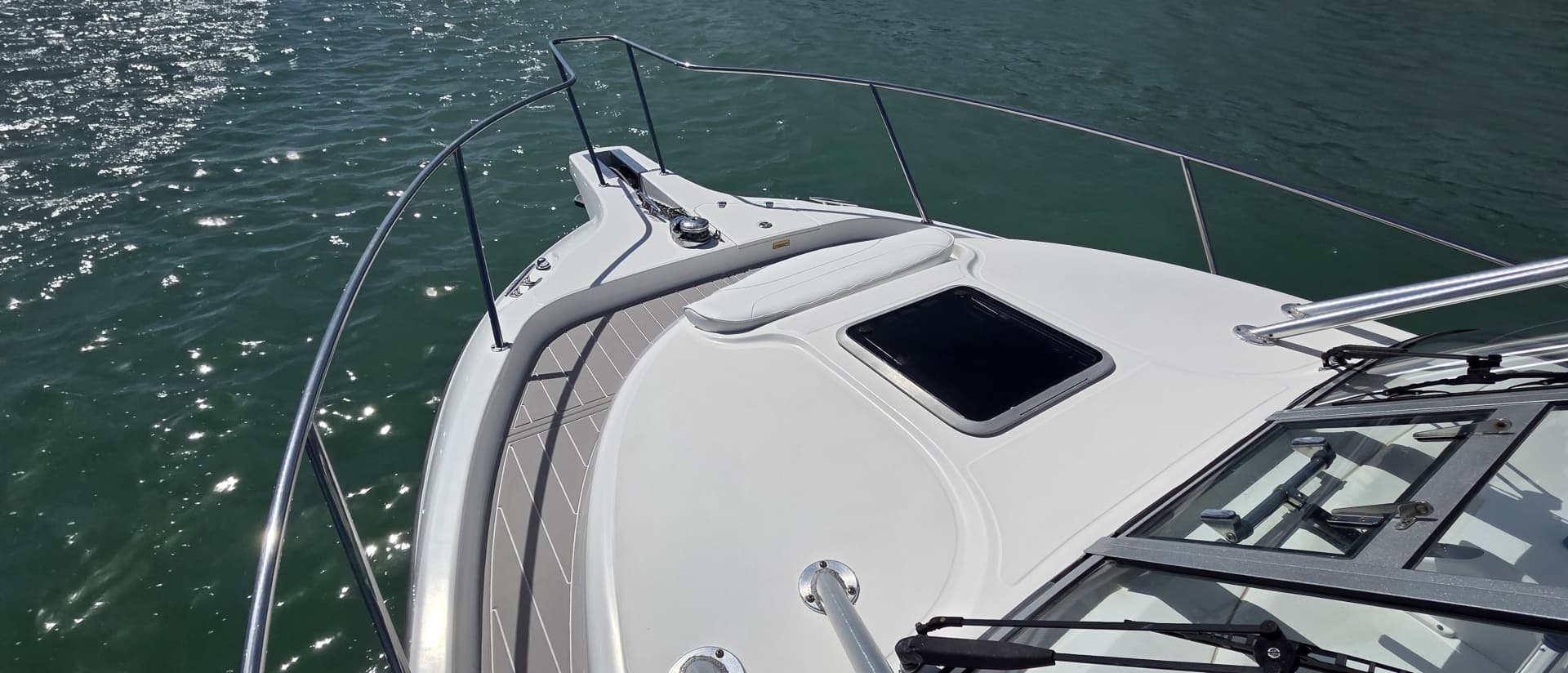 2007 Boston Whaler 305 Conquest
