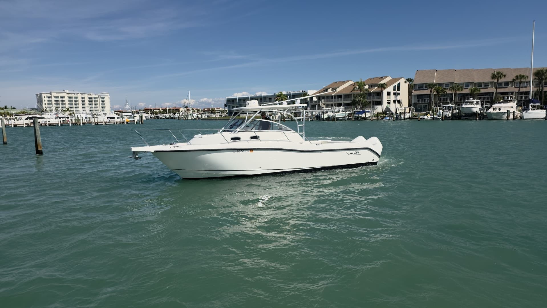 2007 Boston Whaler 305 Conquest
