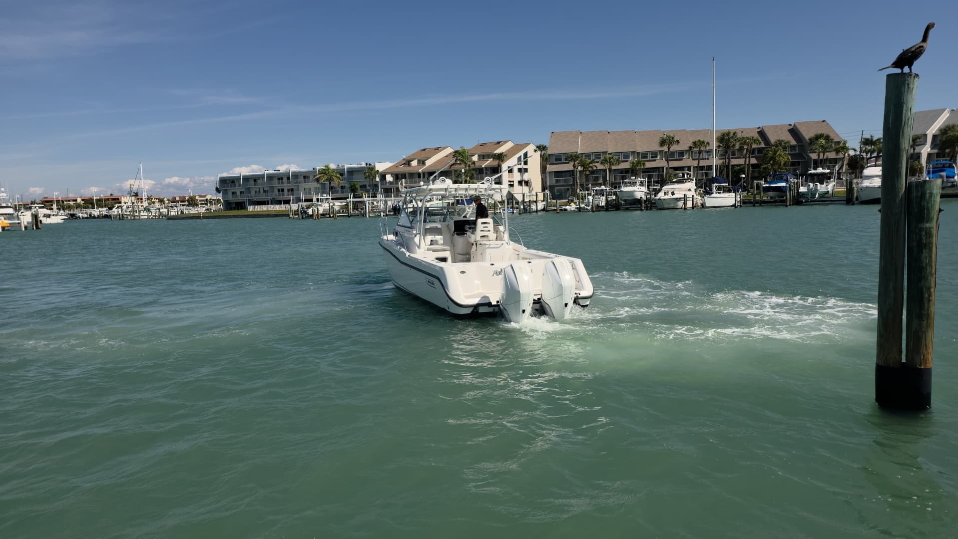 2007 Boston Whaler 305 Conquest