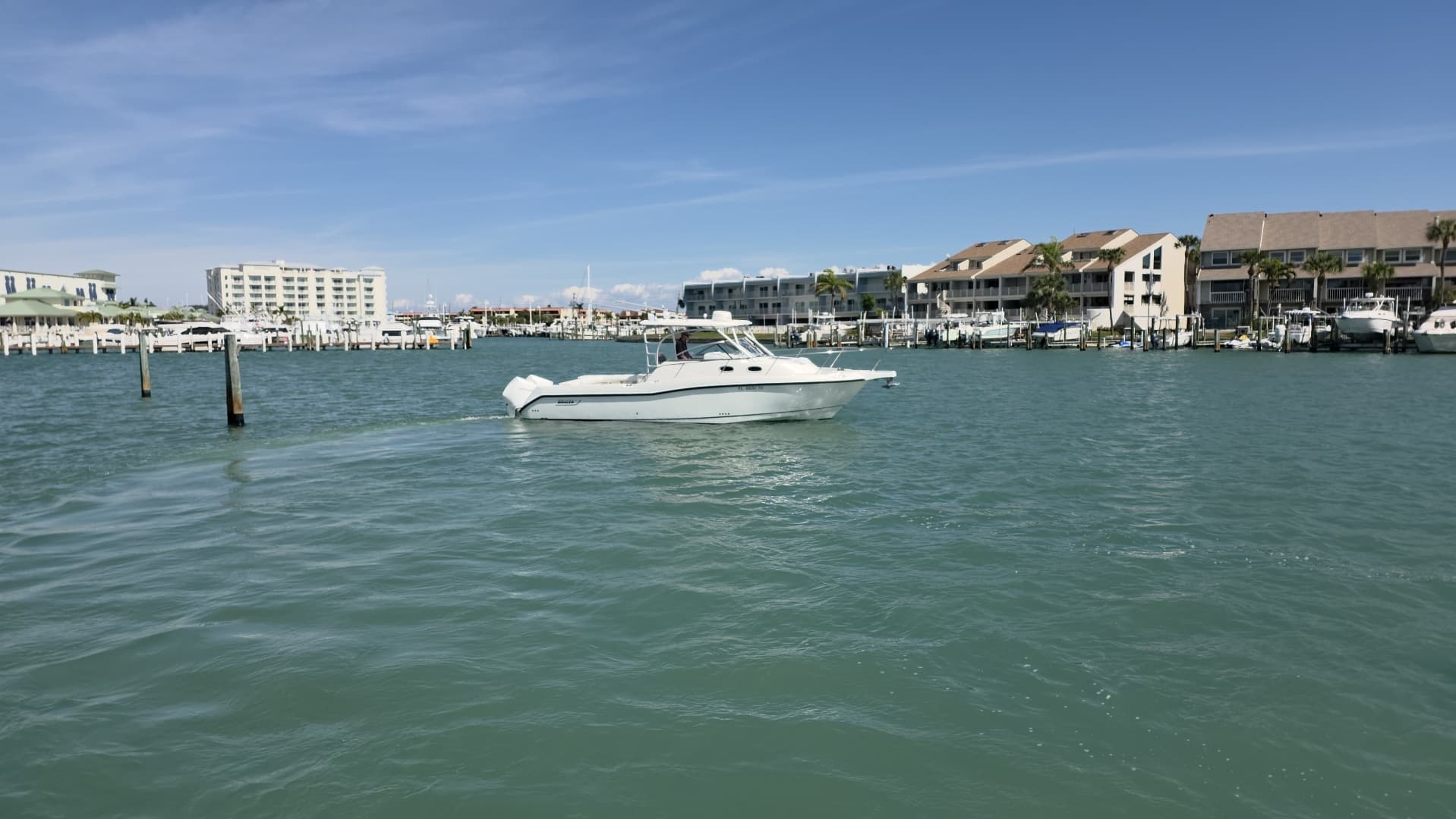 2007 Boston Whaler 305 Conquest