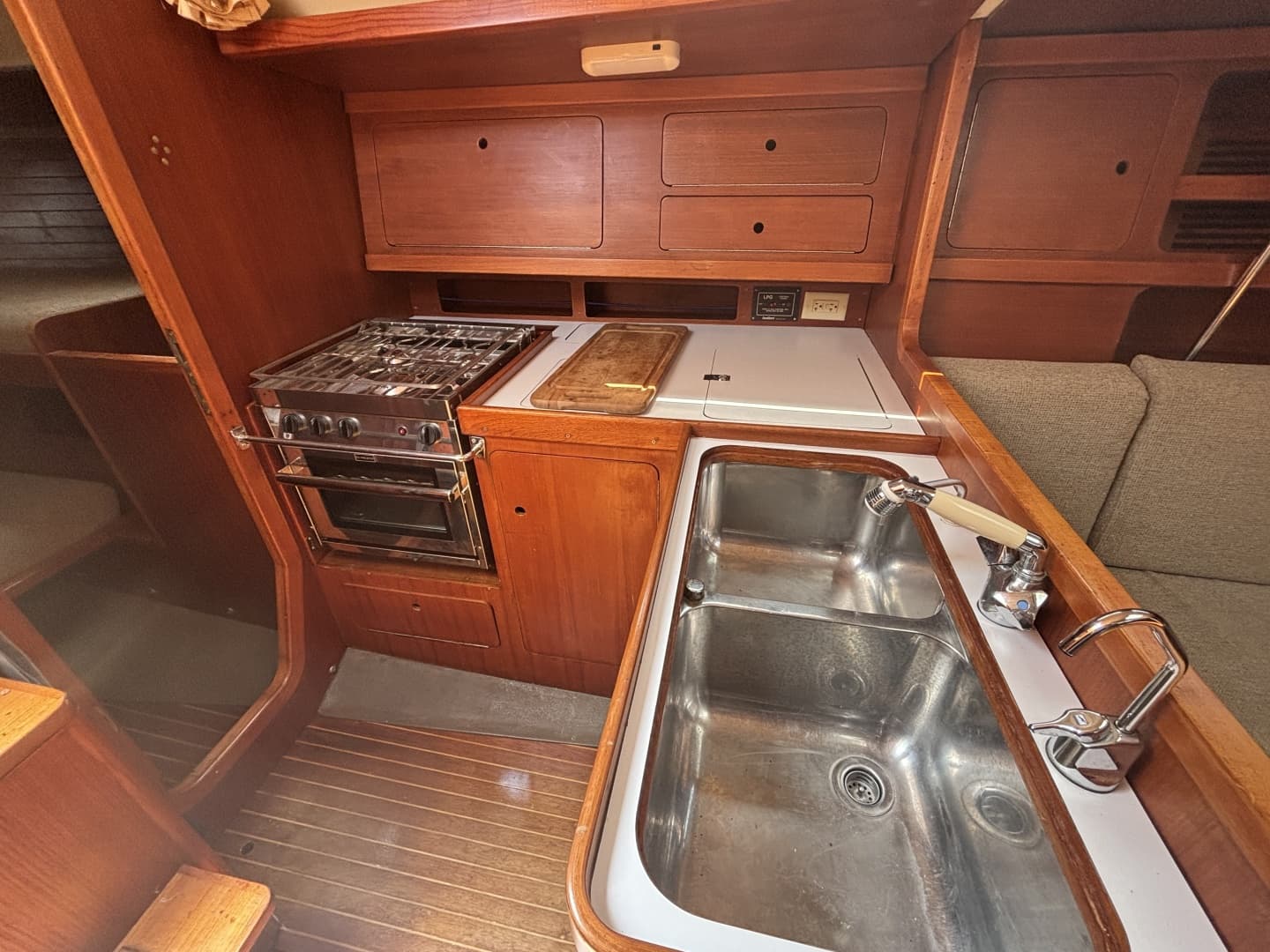 1984 Grand Soleil GS39