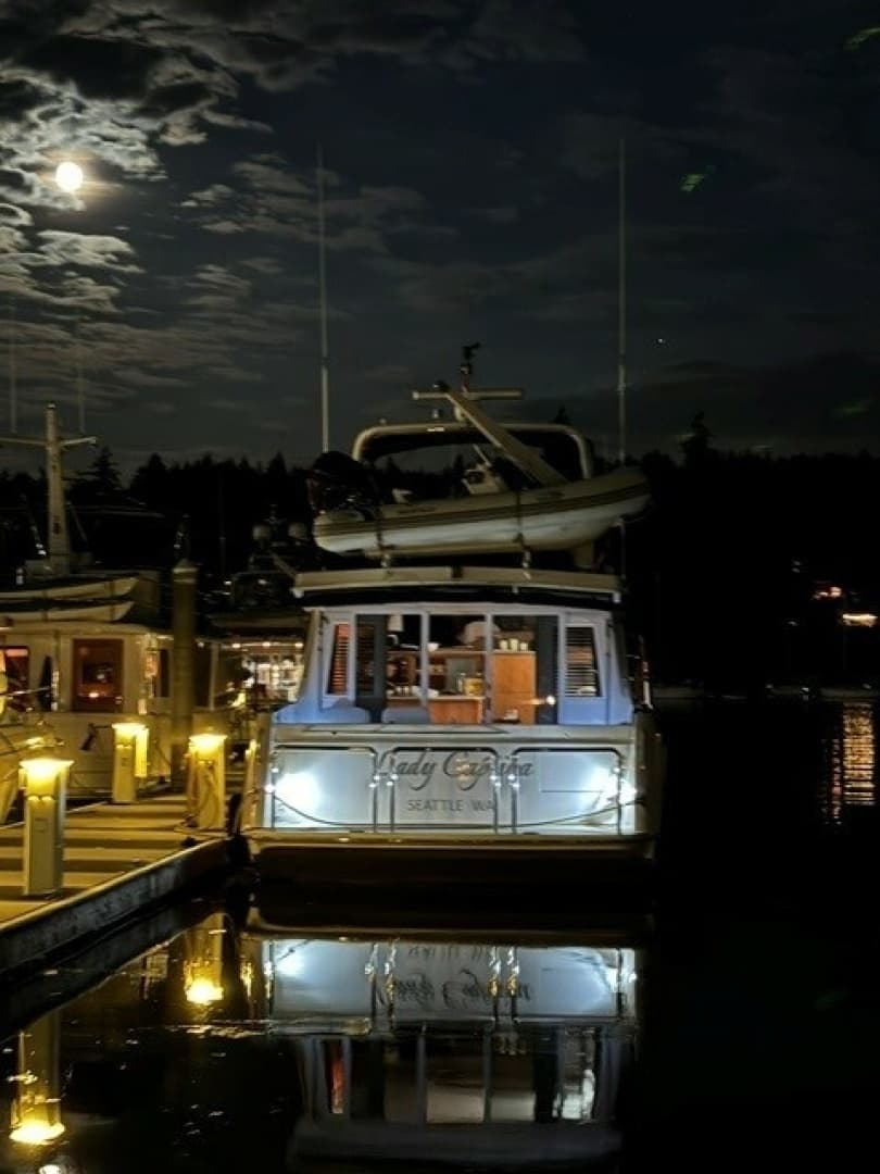 2001 Navigator Pilothouse