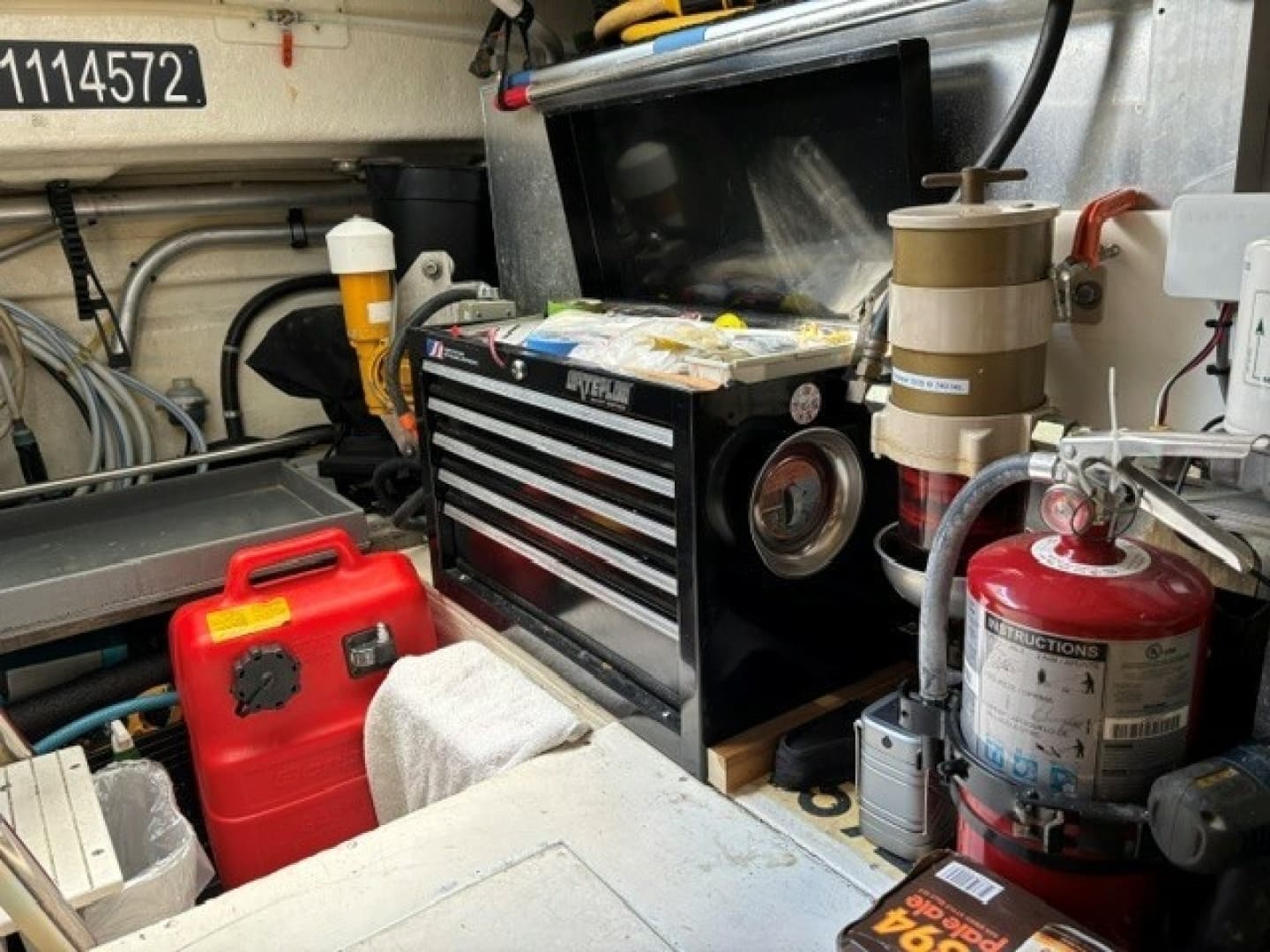 2001 Navigator 48