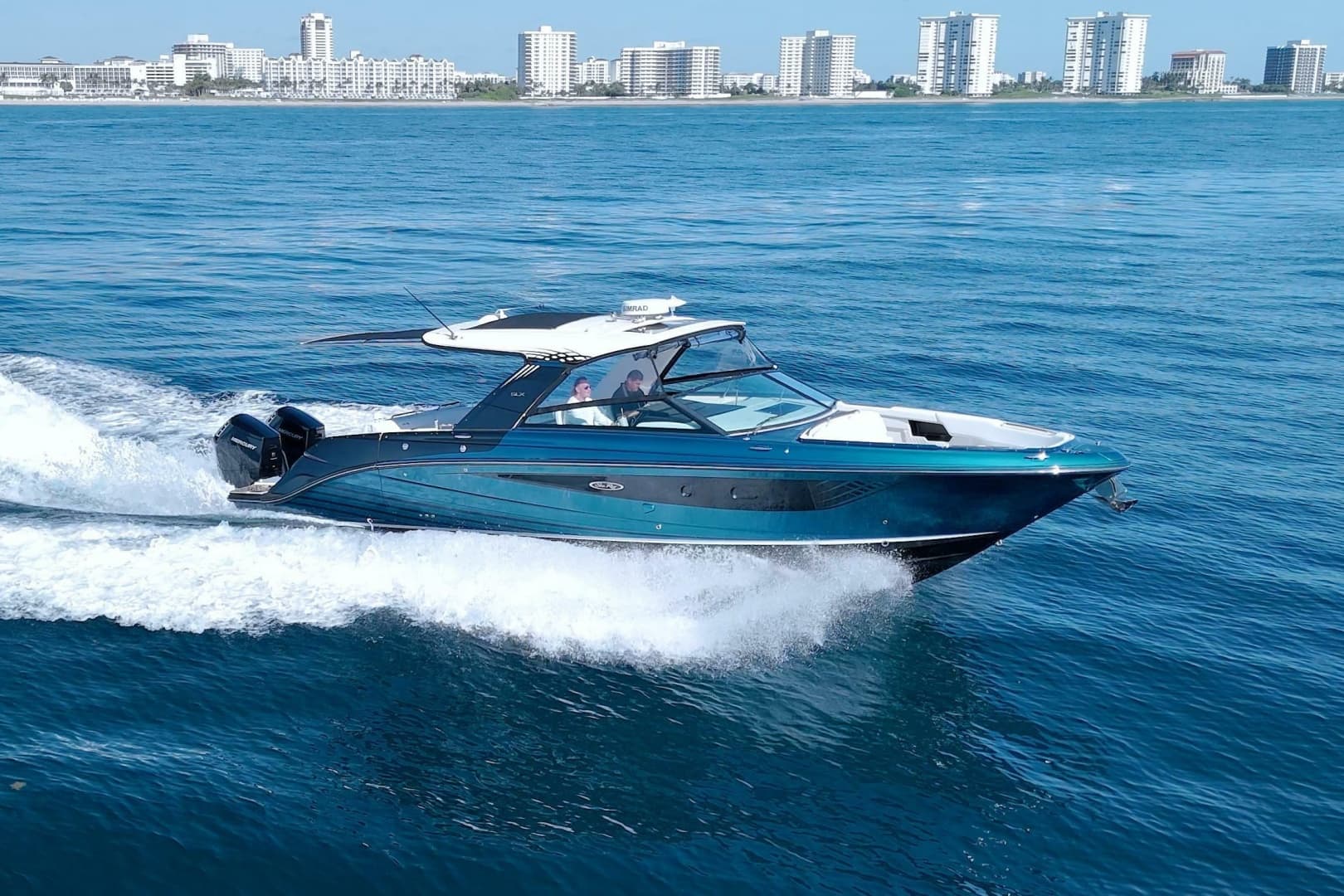 2021 Sea Ray SLX 400 Outboard