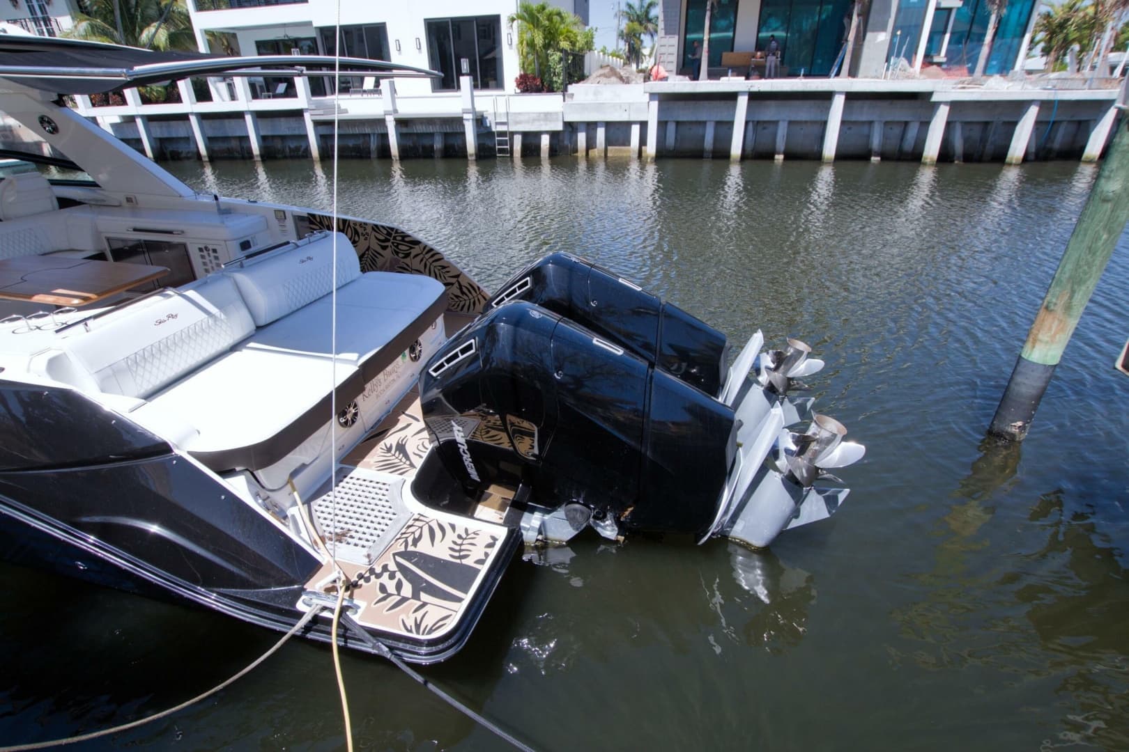 2021 Sea Ray SLX 400 Outboard