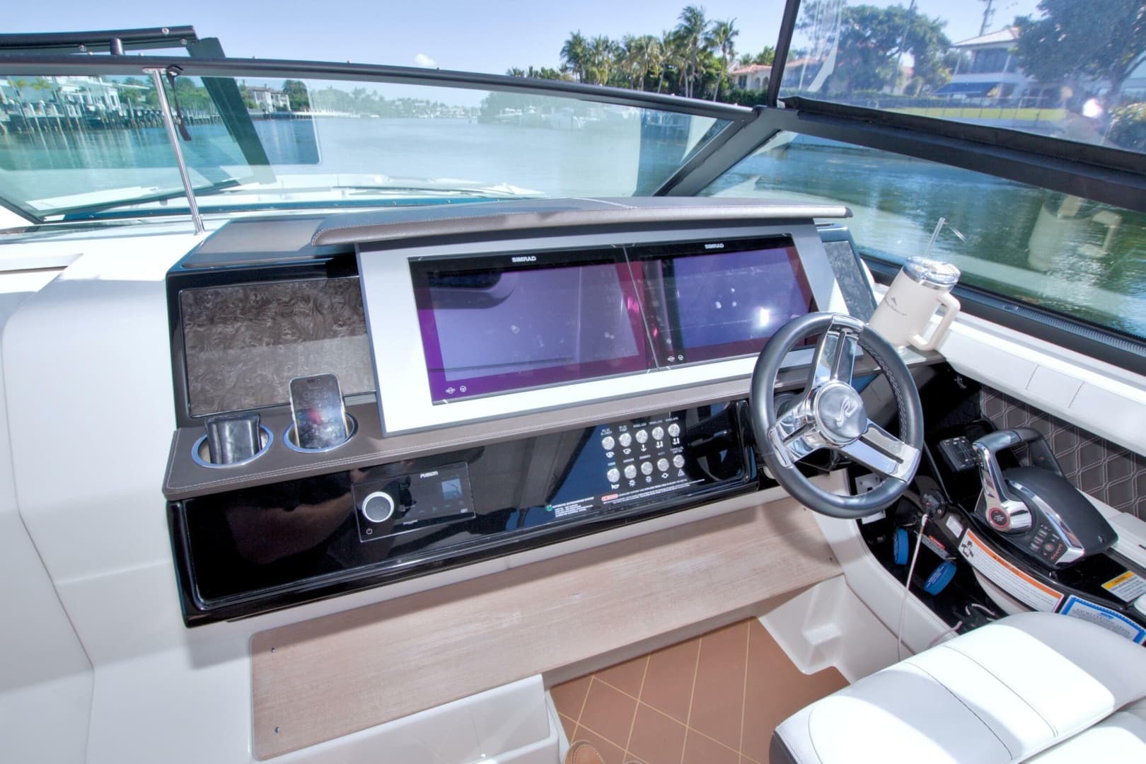 2021 Sea Ray SLX 400 Outboard