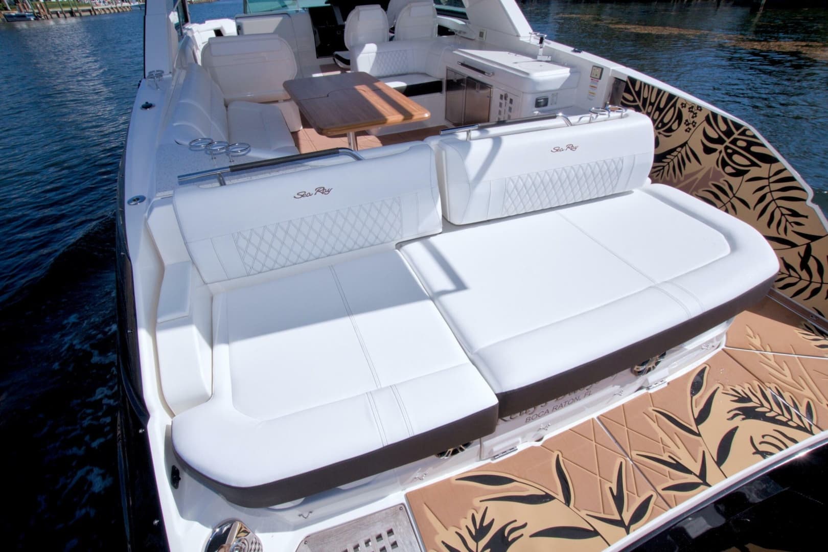 2021 Sea Ray SLX 400 Outboard