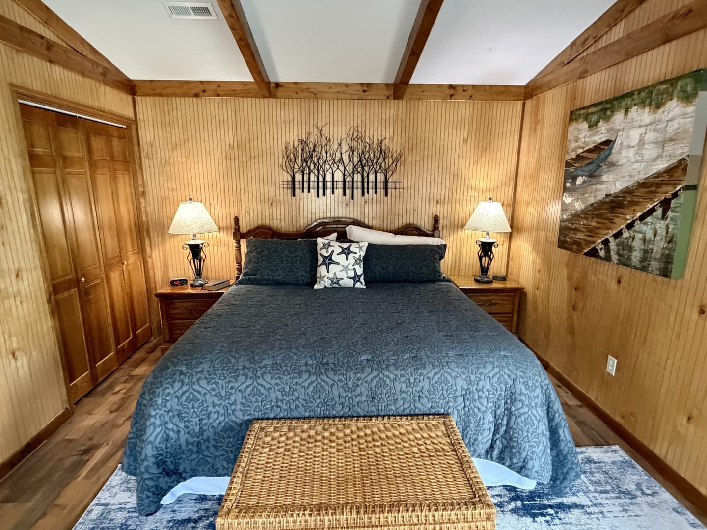 2002 Custom 20 x 53 Floating Cabin - Approx 999/sqft