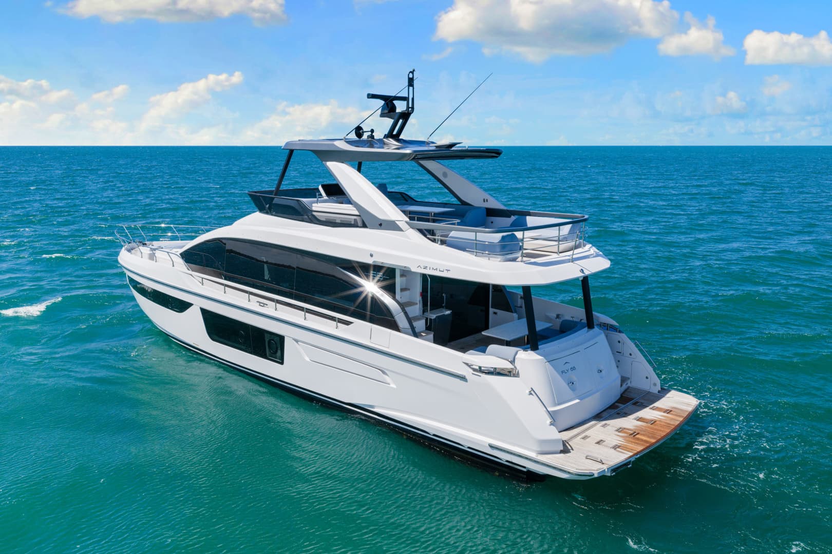 2025 Azimut 68 FLY