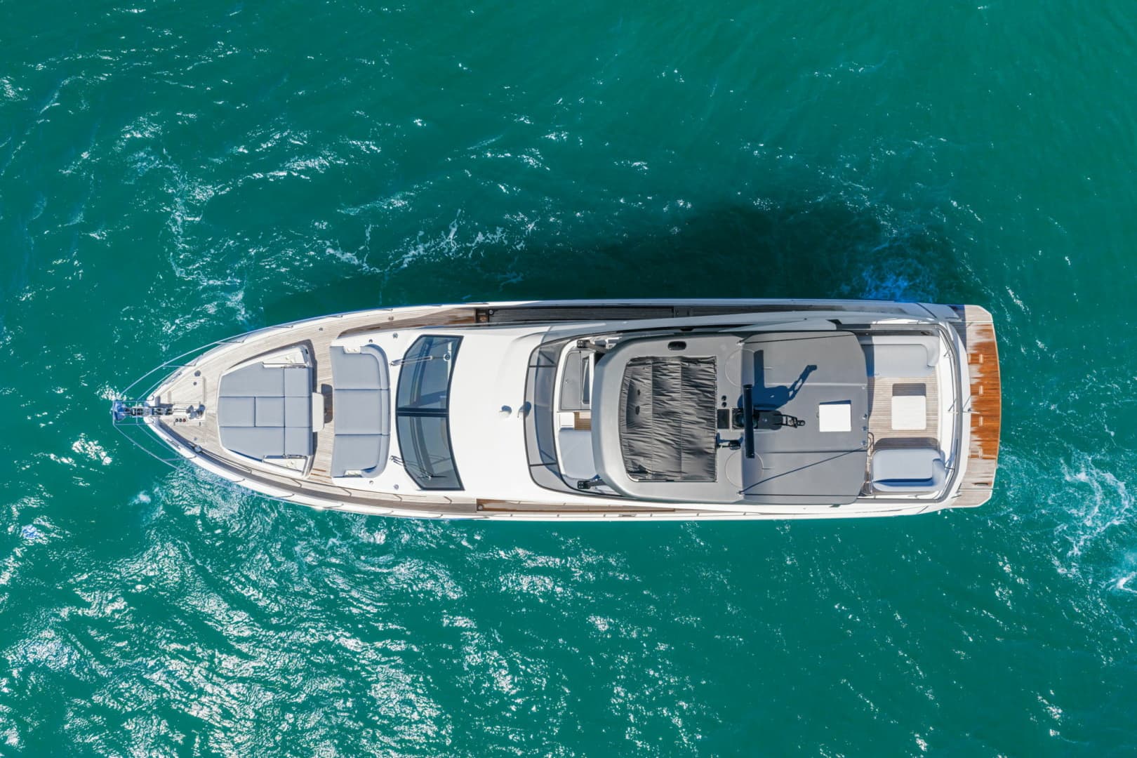 2025 Azimut 68 FLY