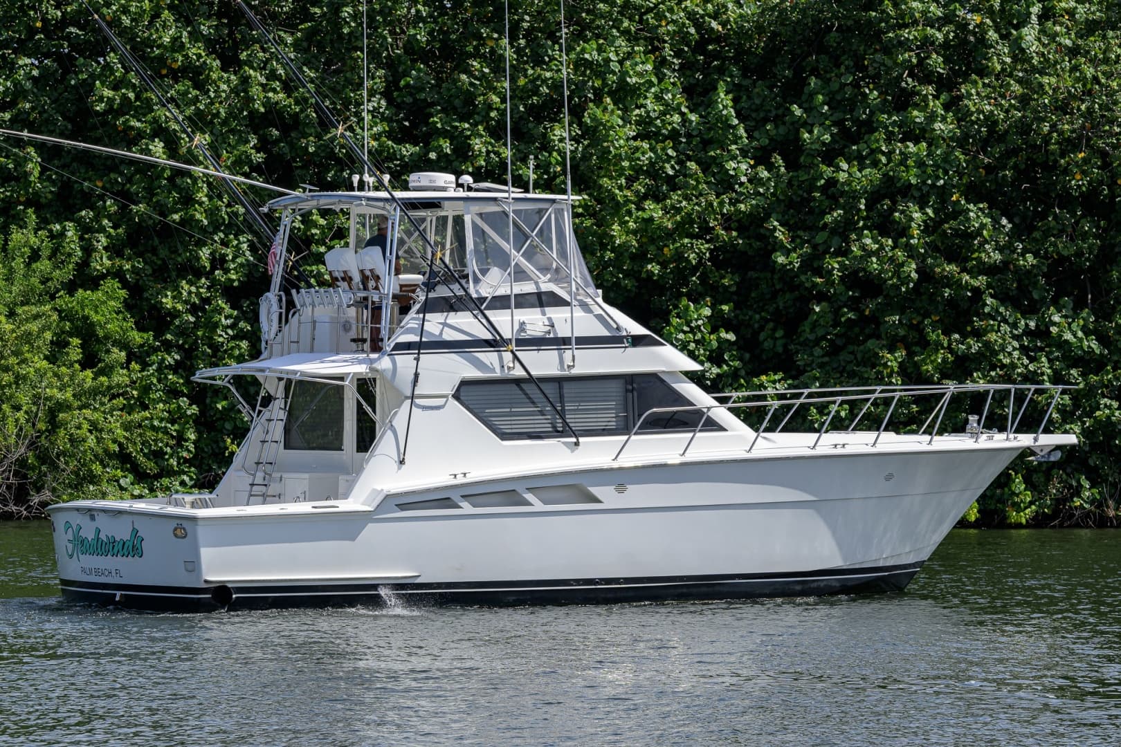 Hatteras 46 - Headwinds