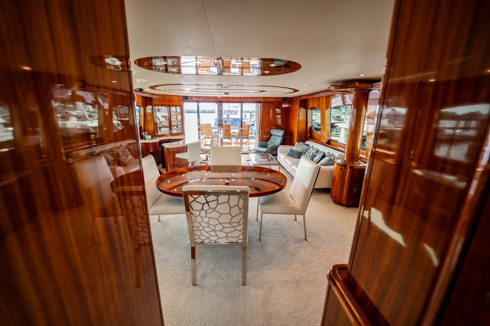 2012 Hatteras 
