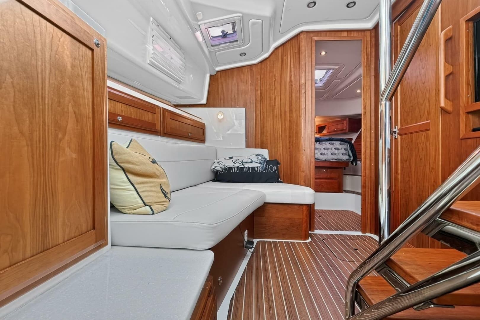 2024 Back Cove 390