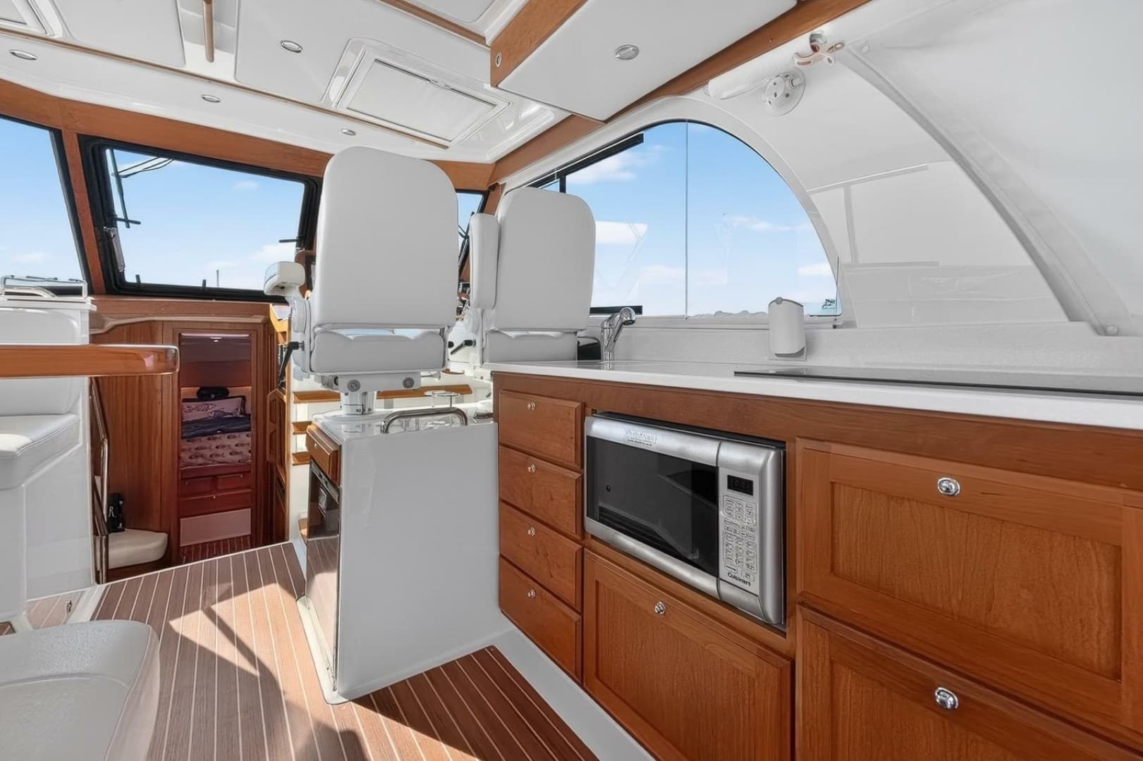 2024 Back Cove 390