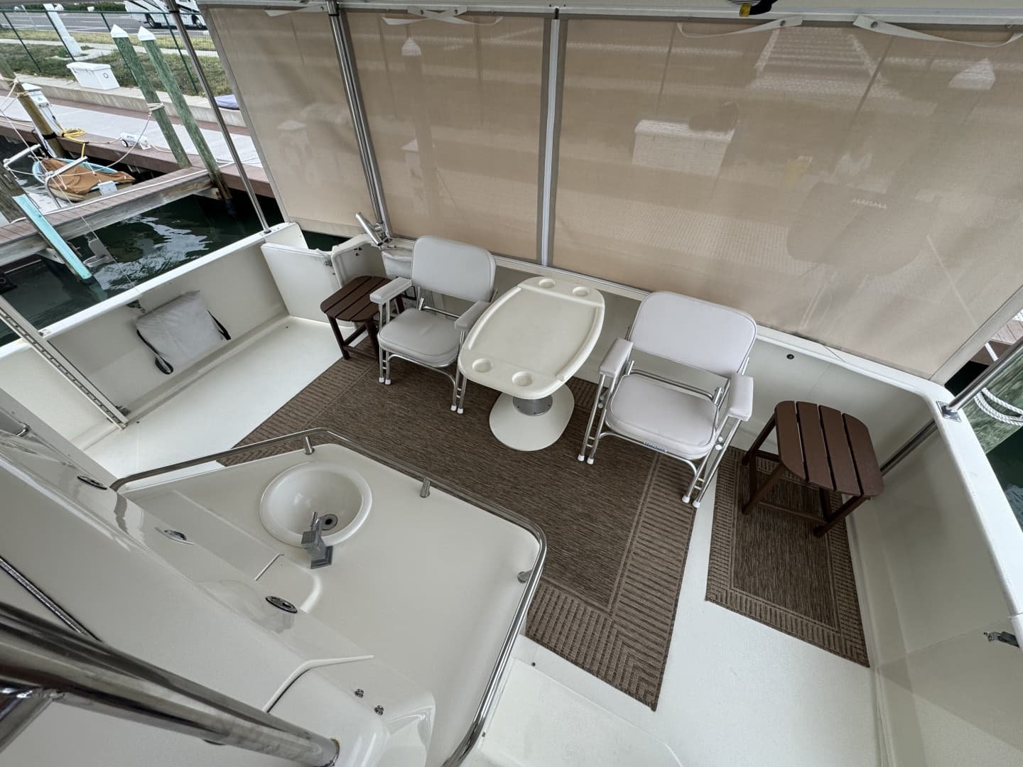 2001 Sea Ray 380 Aft Cabin