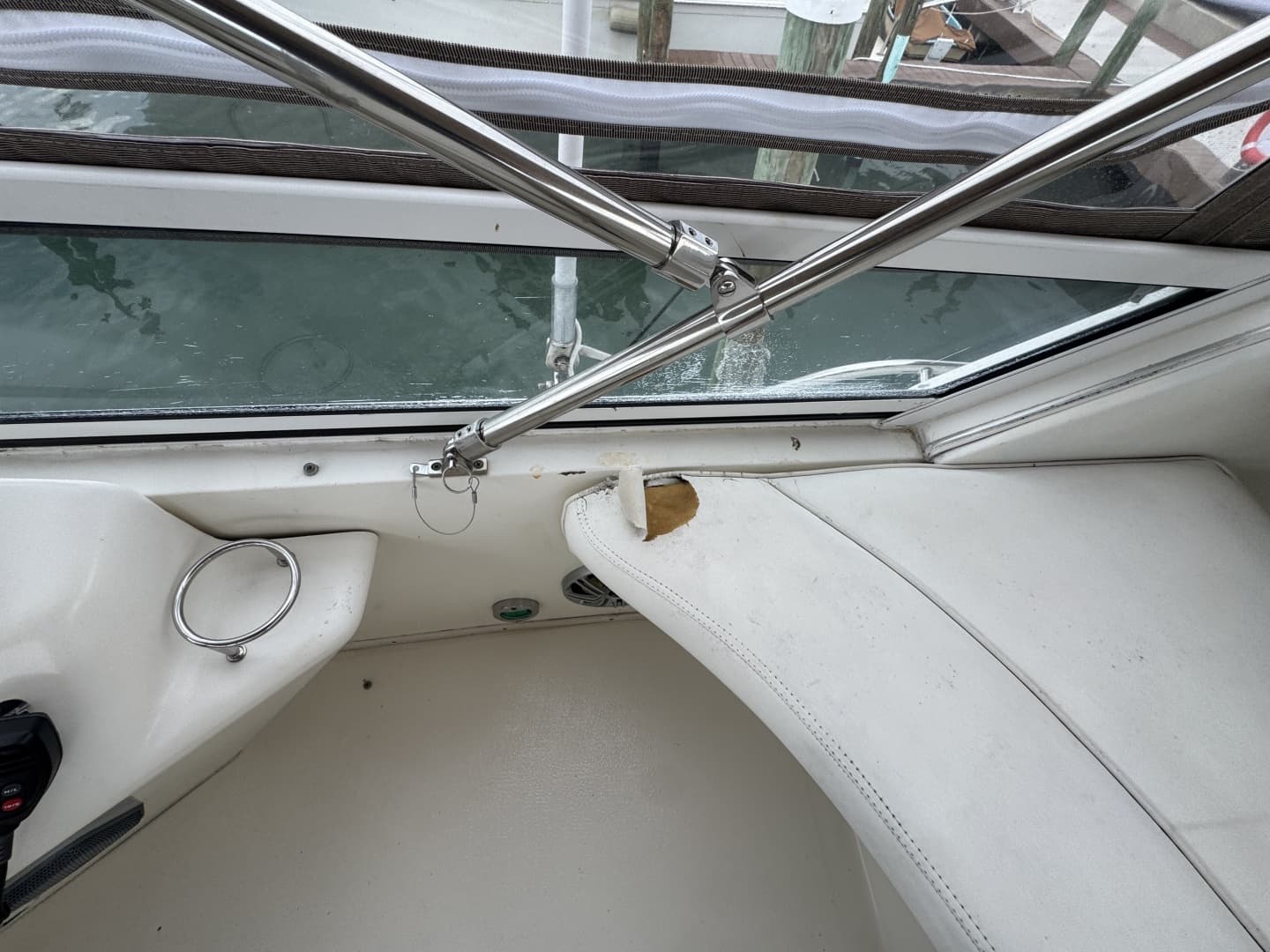2001 Sea Ray 380 Aft Cabin