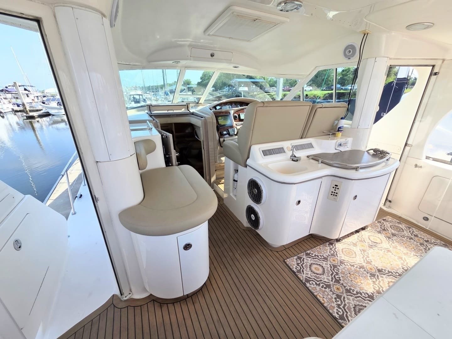 2002 Sea Ray 480 Motor Yacht