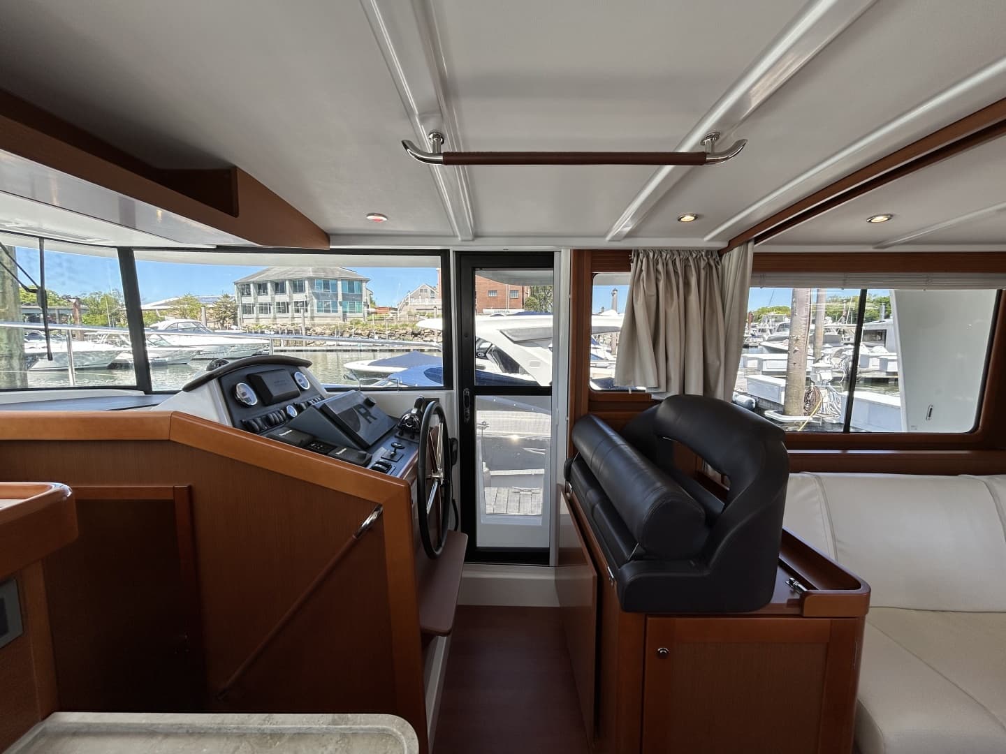 2018 Beneteau 44 Swift Trawler