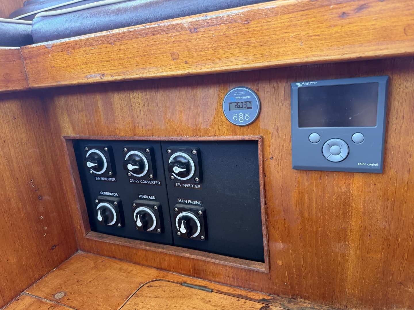 1977 Fisher 46