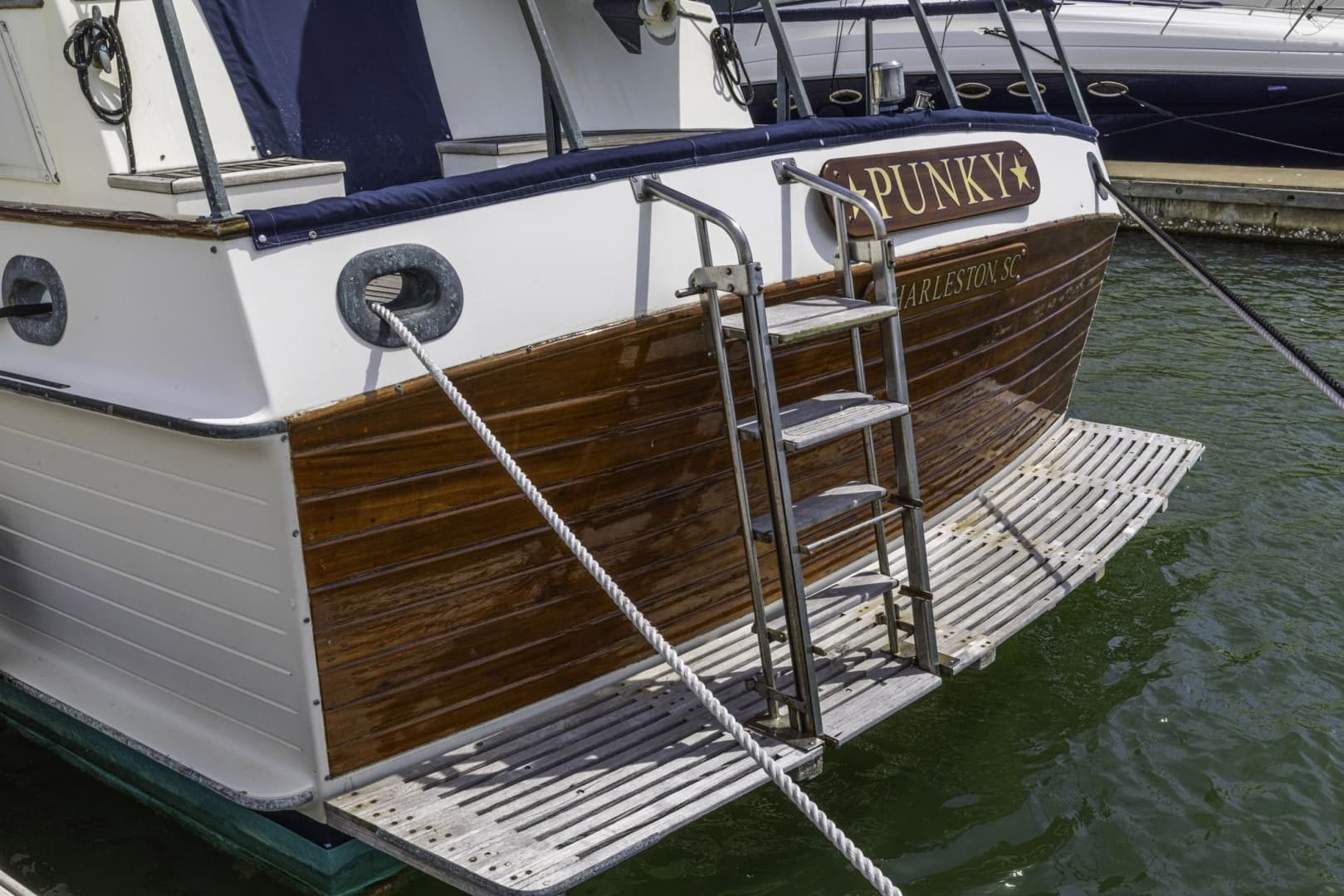 1983 Grand Banks 49 Classic