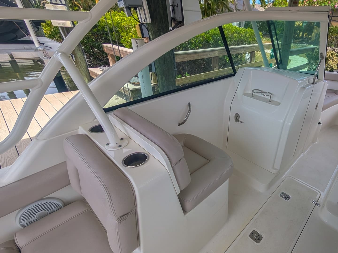 2015 Pursuit DC 265 Dual Console