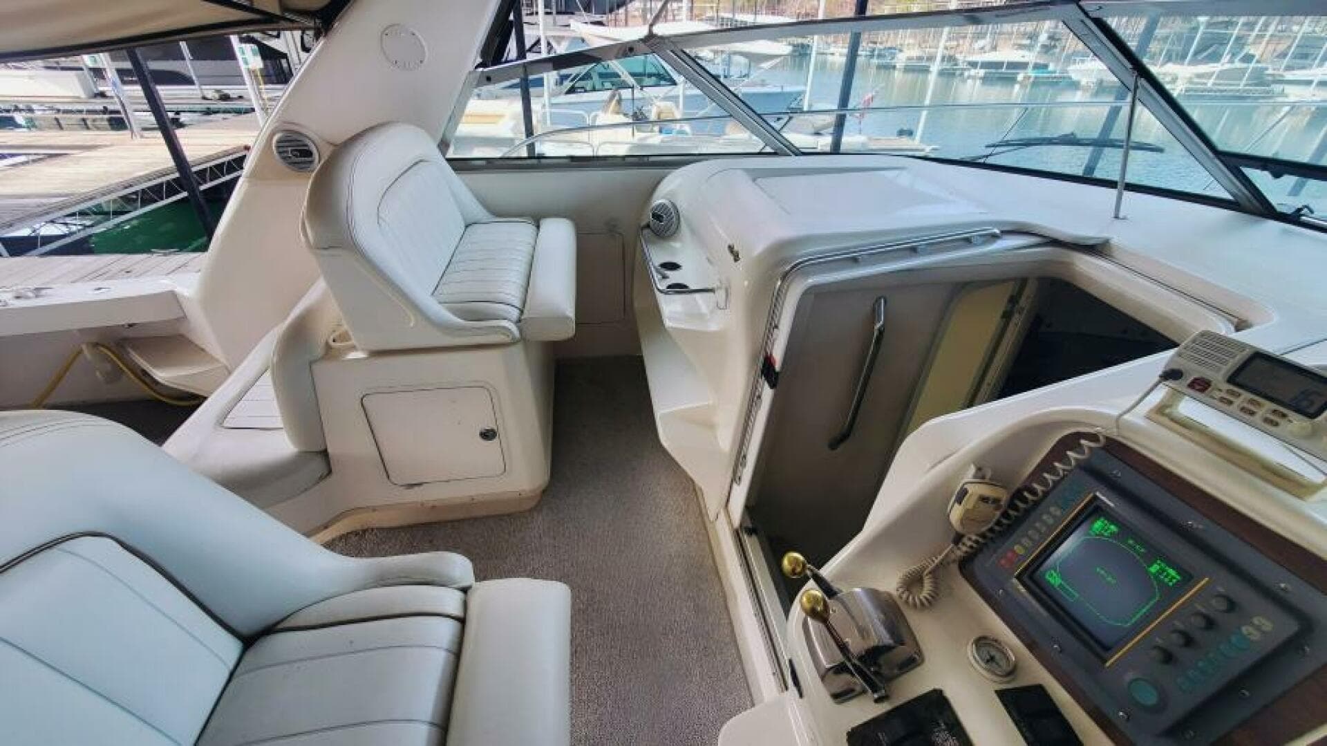 1997 Sea Ray 370