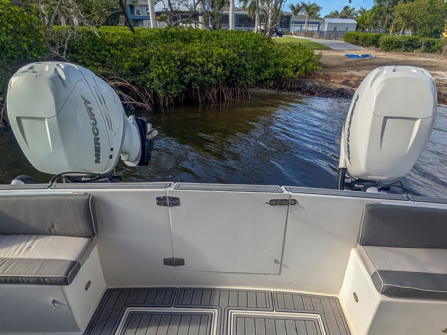 1987 Bluewater Yachts 51 Coastal Cruiser Cockpit