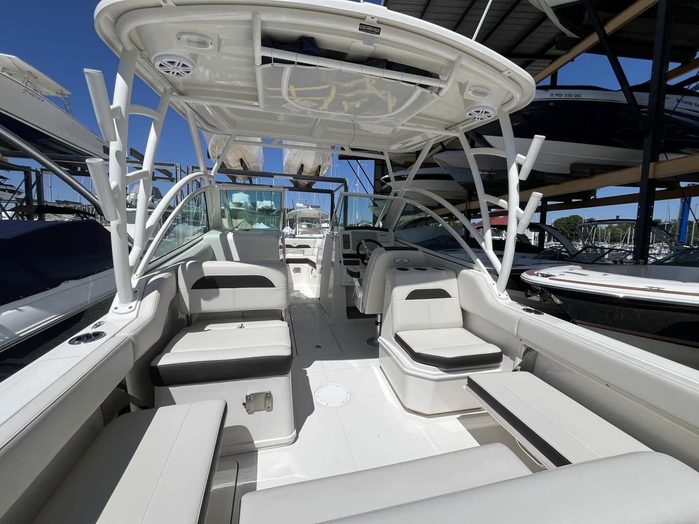 2024 Sailfish 245 DC