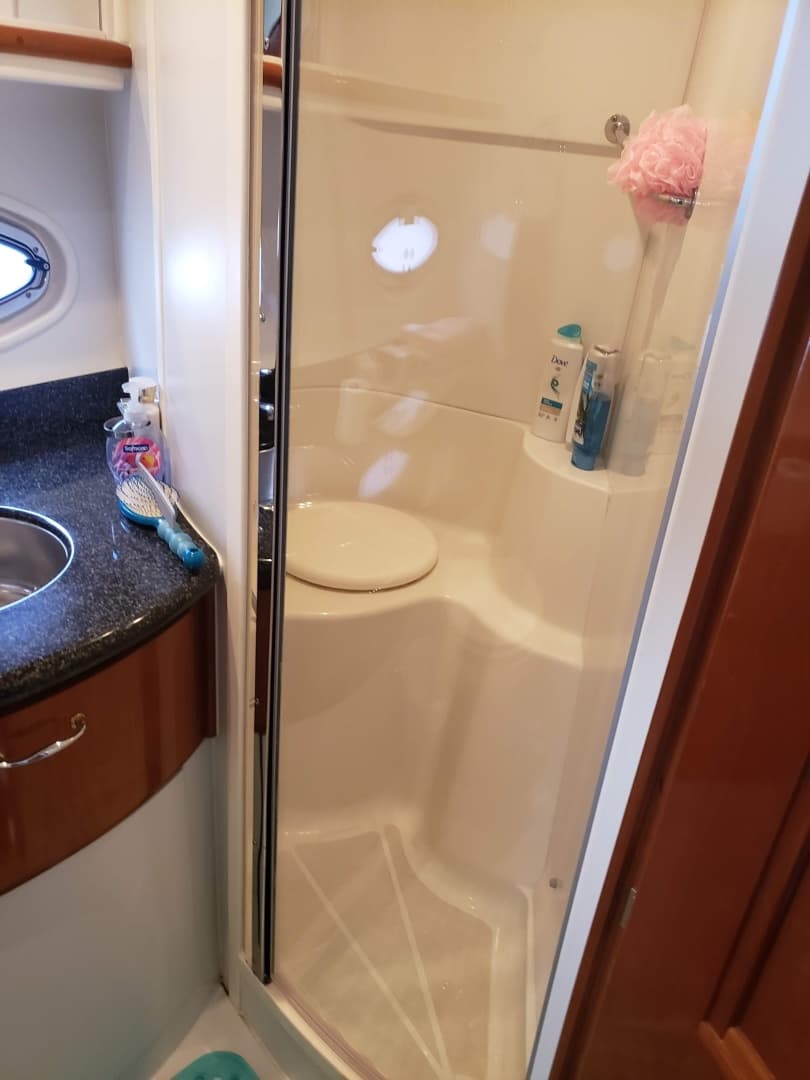 2005 Carver 444 Motor Yacht