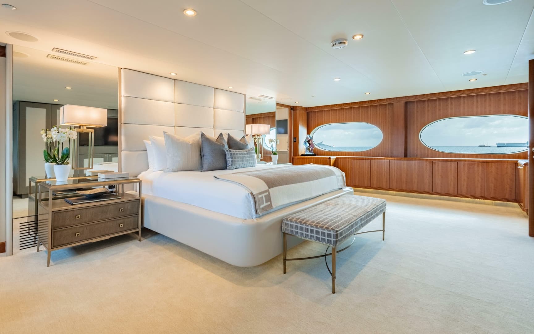 1997 Christensen Motor Yacht