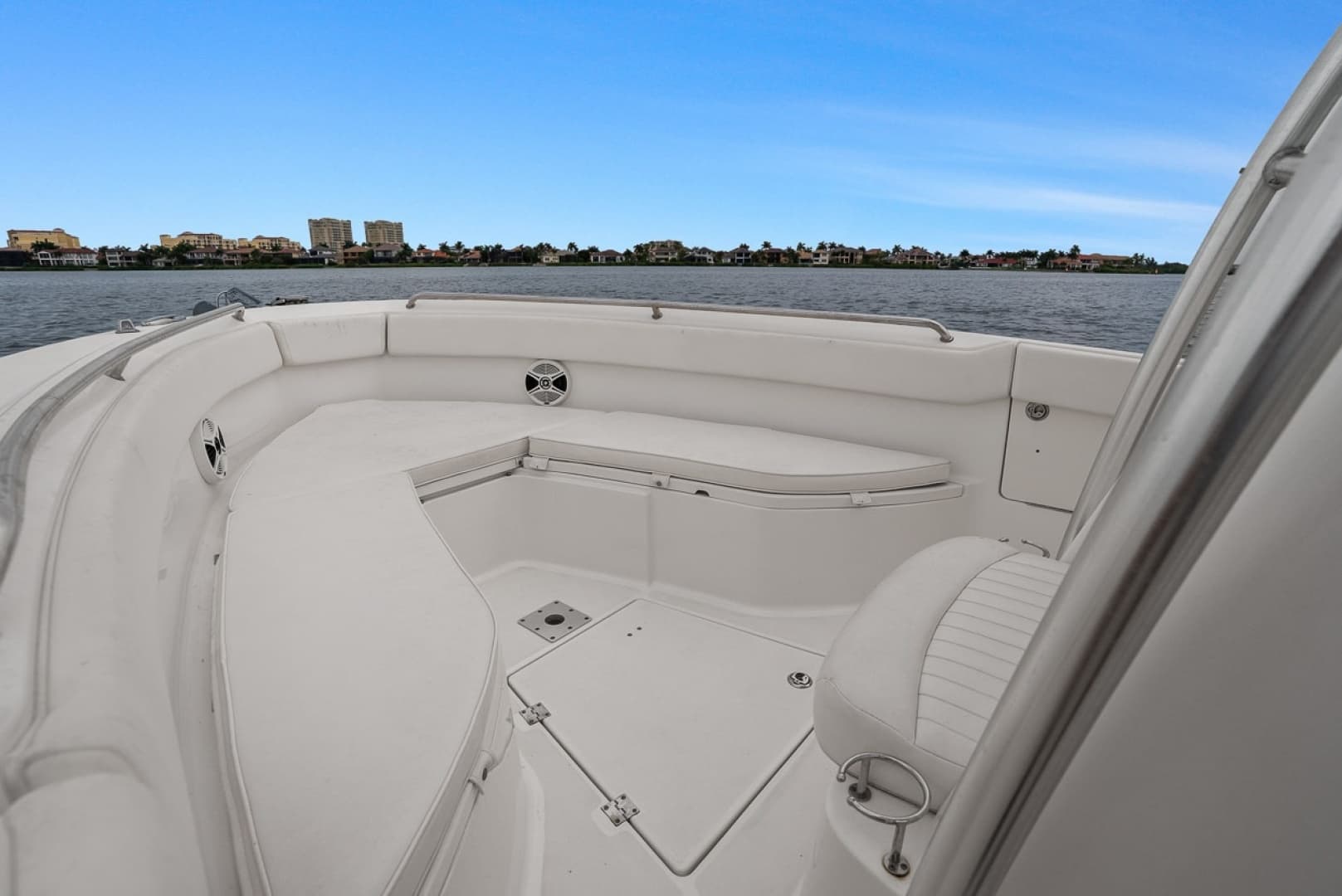2013 Robalo R260