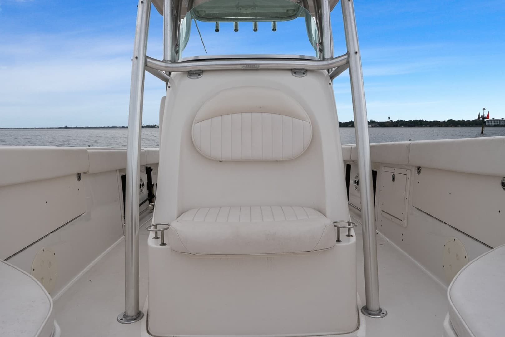 2013 Robalo R260