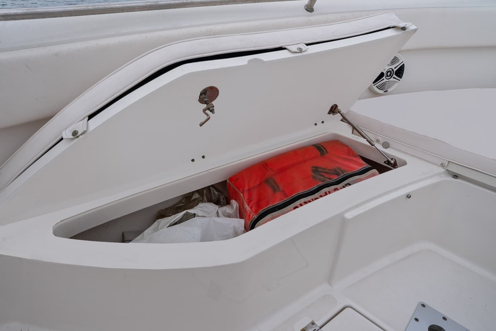 2013 Robalo R260