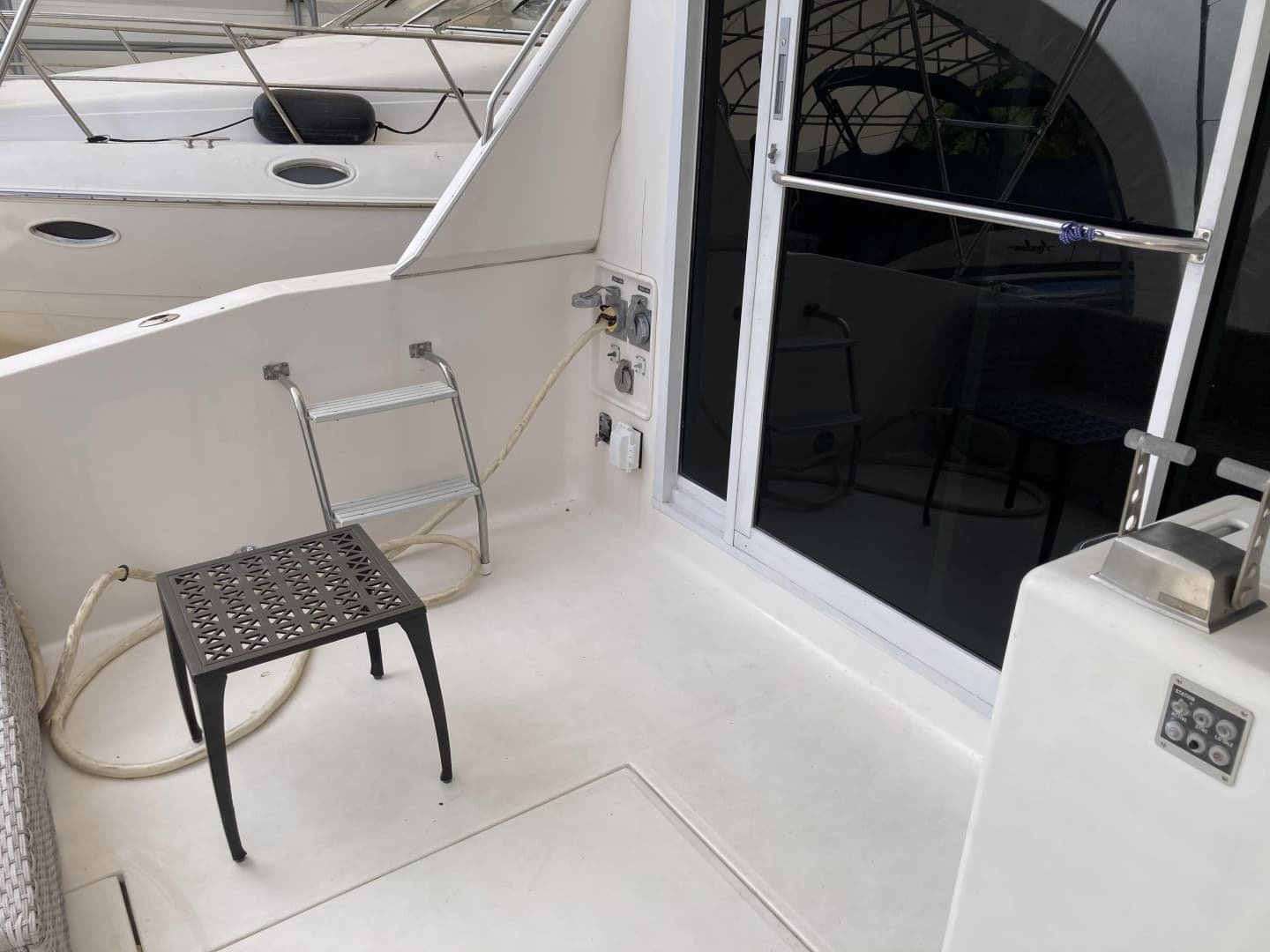 1995 Sea Ray 550