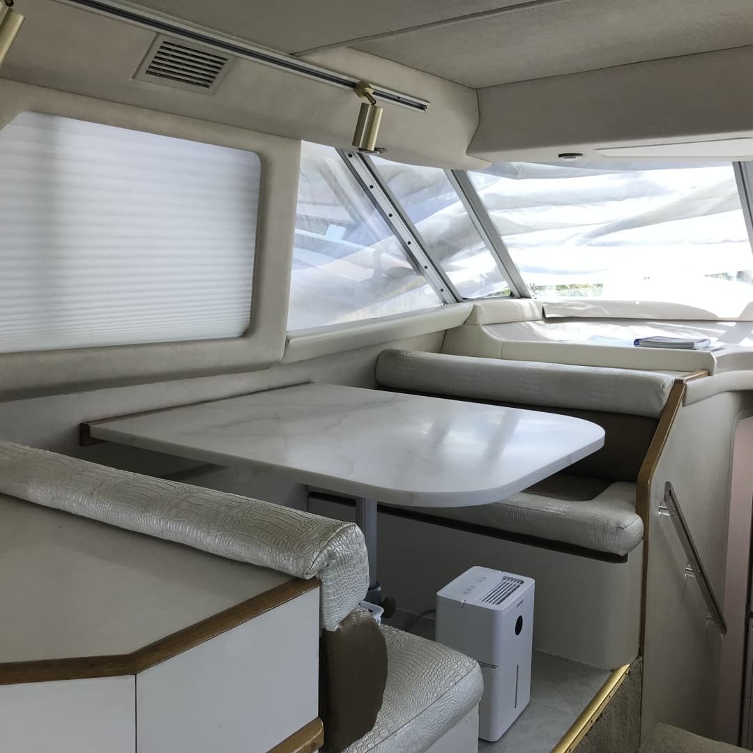 1995 Sea Ray 550