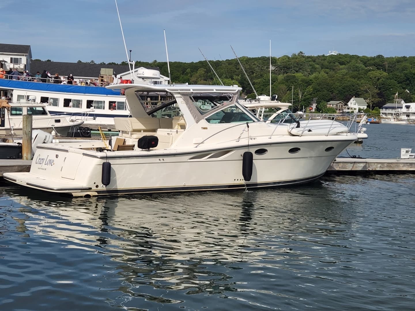 1998 Tiara Yachts 3500 Open