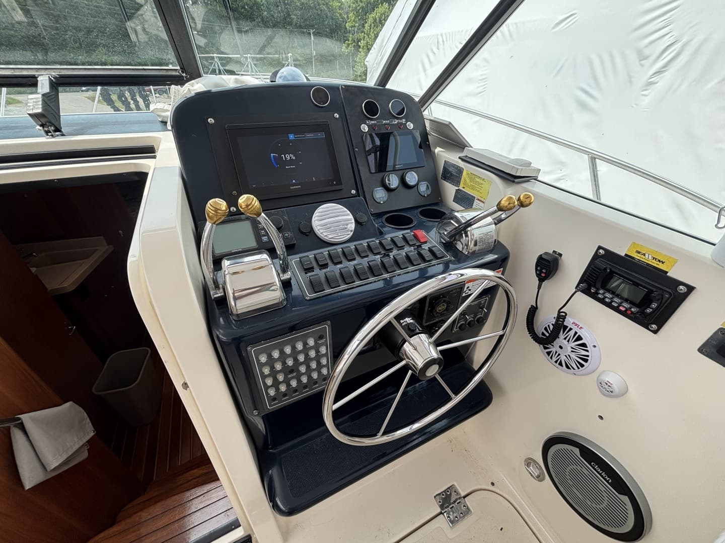 1998 Tiara Yachts 3500 Open