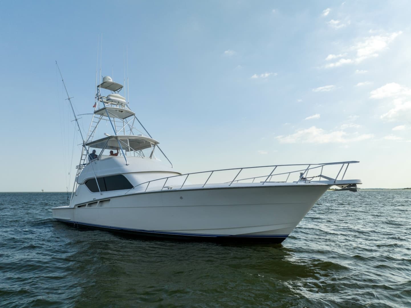 Hatteras 60 Reel Hook'Up - Exterior Profile