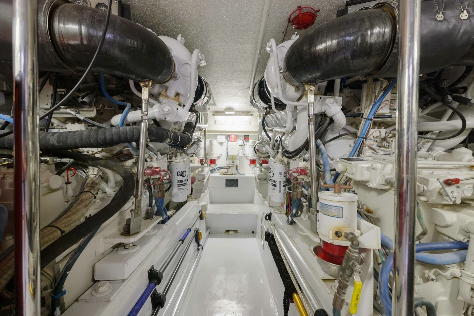 Hatteras 60 Reel Hook'Up - Engine Room