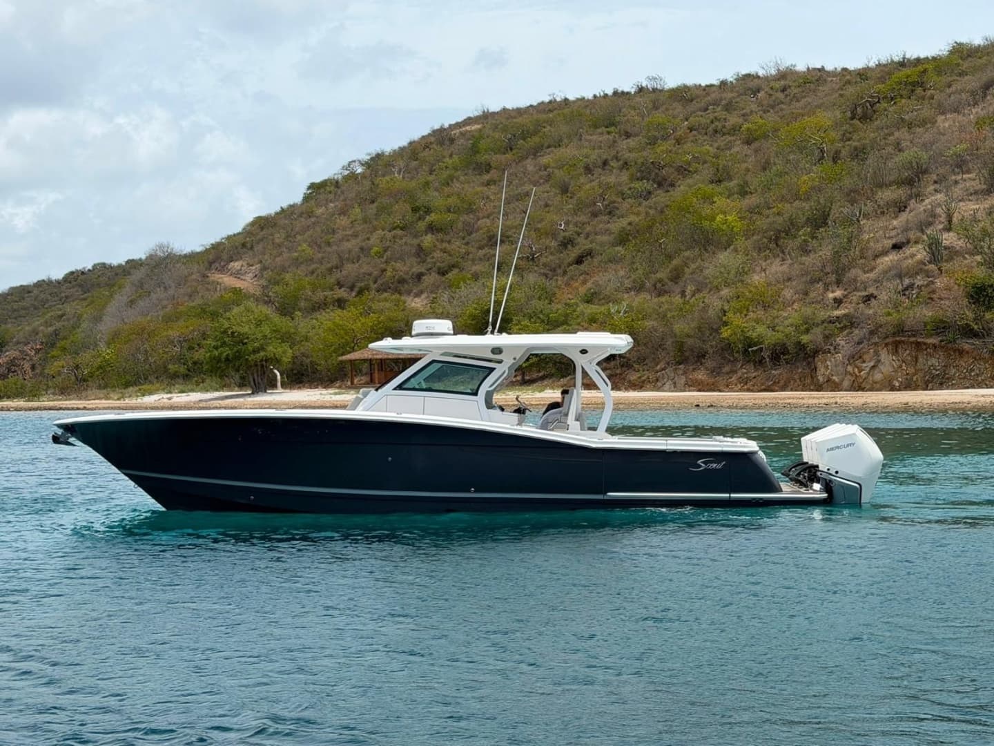 2022 Scout 380 LXF