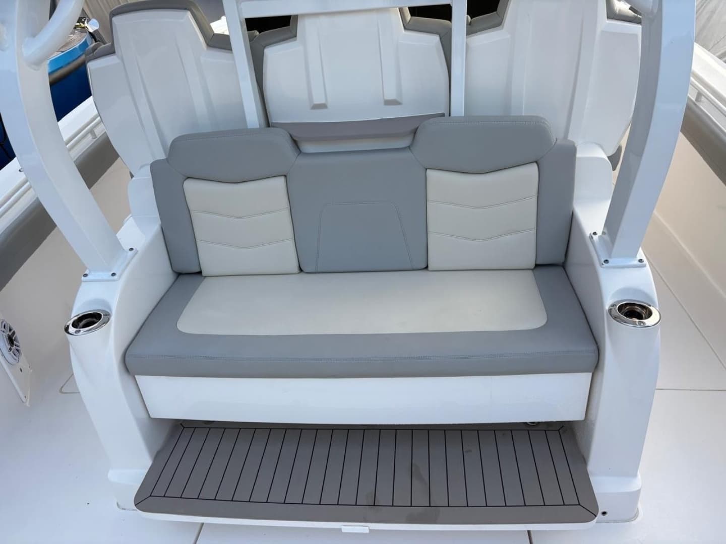 2022 Scout 380 LXF