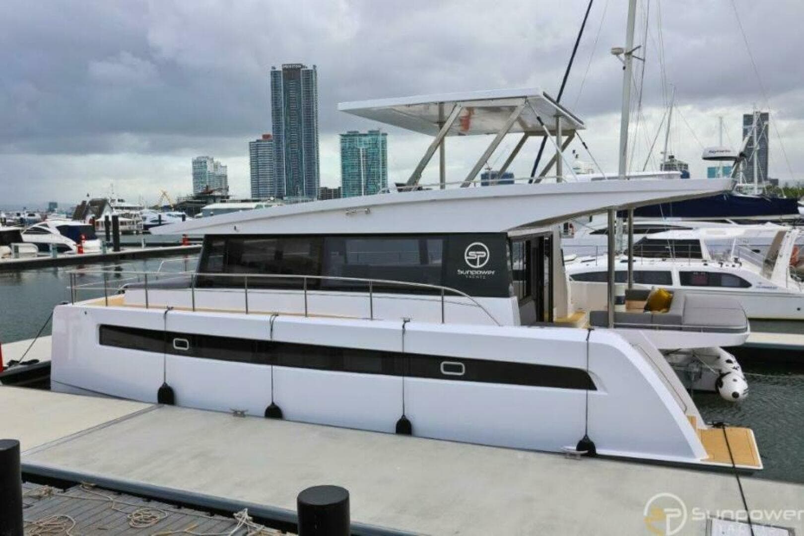 2022 Sunpower Yachts Solar-E 44 VIP