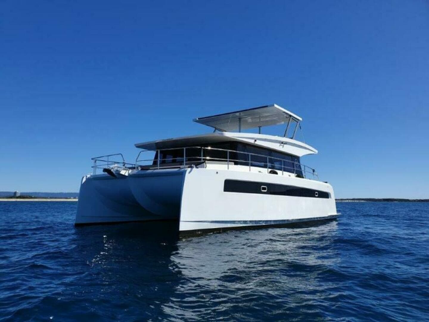 2022 Sunpower Yachts Solar-E 44 VIP