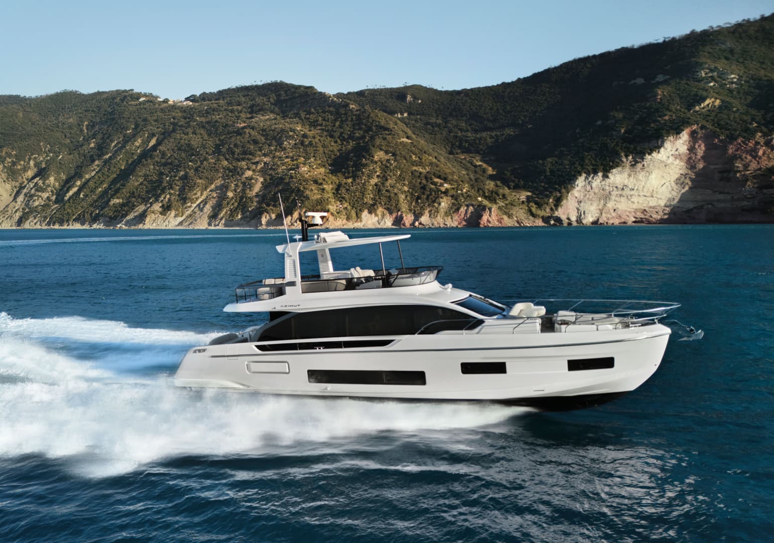 2026 Azimut 62 FLY