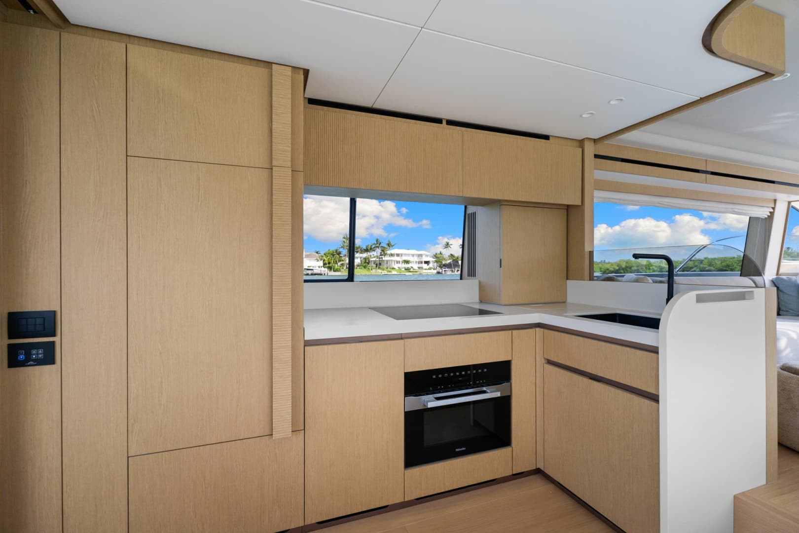 2026 Azimut FLY 62